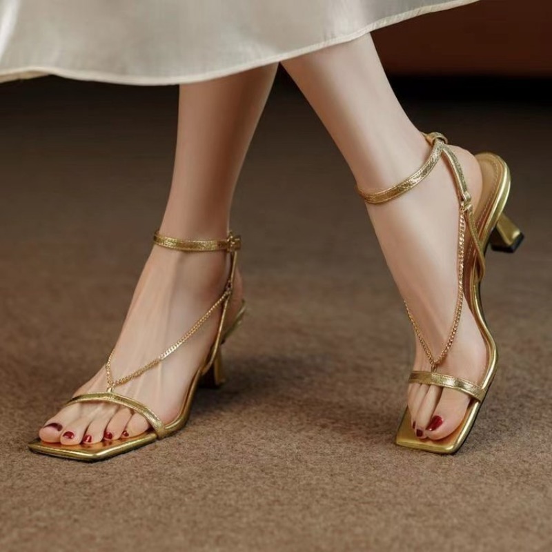 Women Chain Sandals High Heels - Summer Clothing Sale recension och pris
