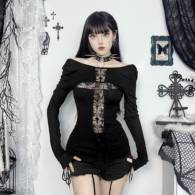 Gothic T-shirt Black Long Slee - Summer Grunge Clothing recension och pris